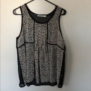 Black & off- white patterned tank top